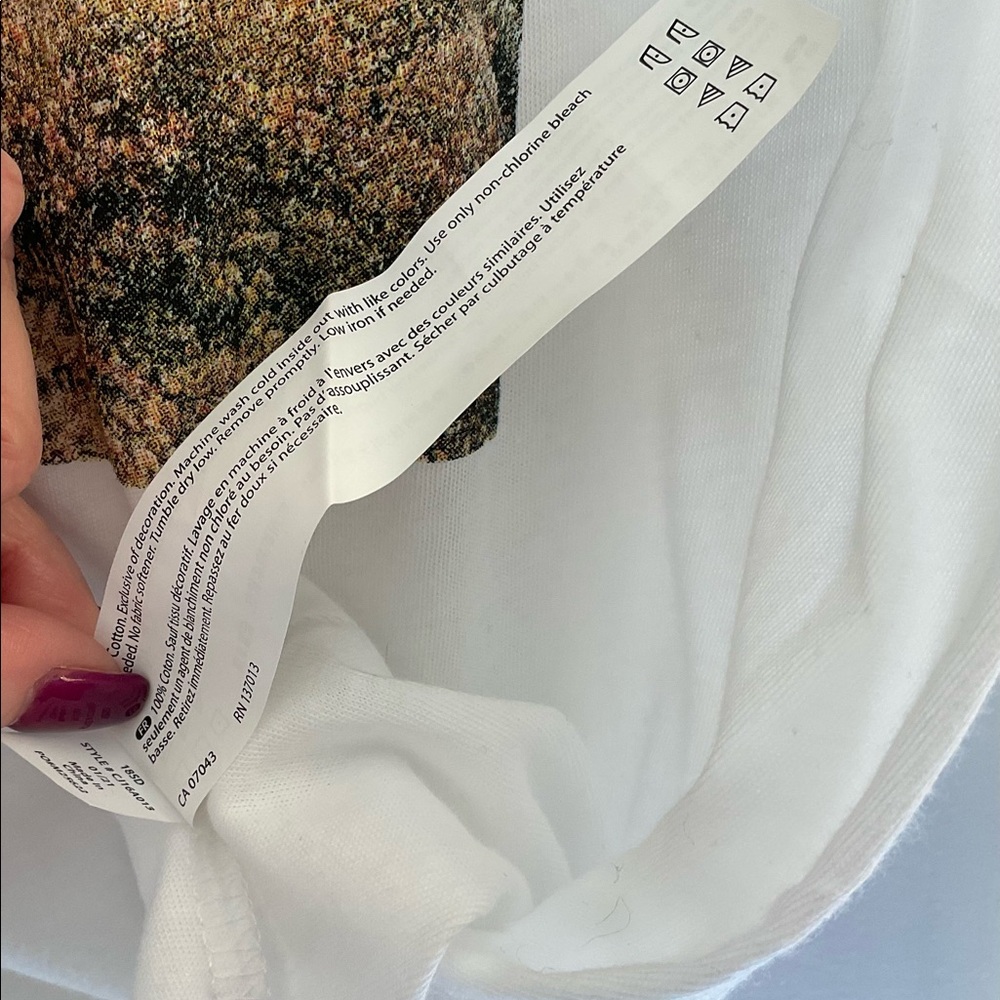 Wildfox Rainbow Coast Keke T-Shirt - NWT - Medium - Picture 9 of 9